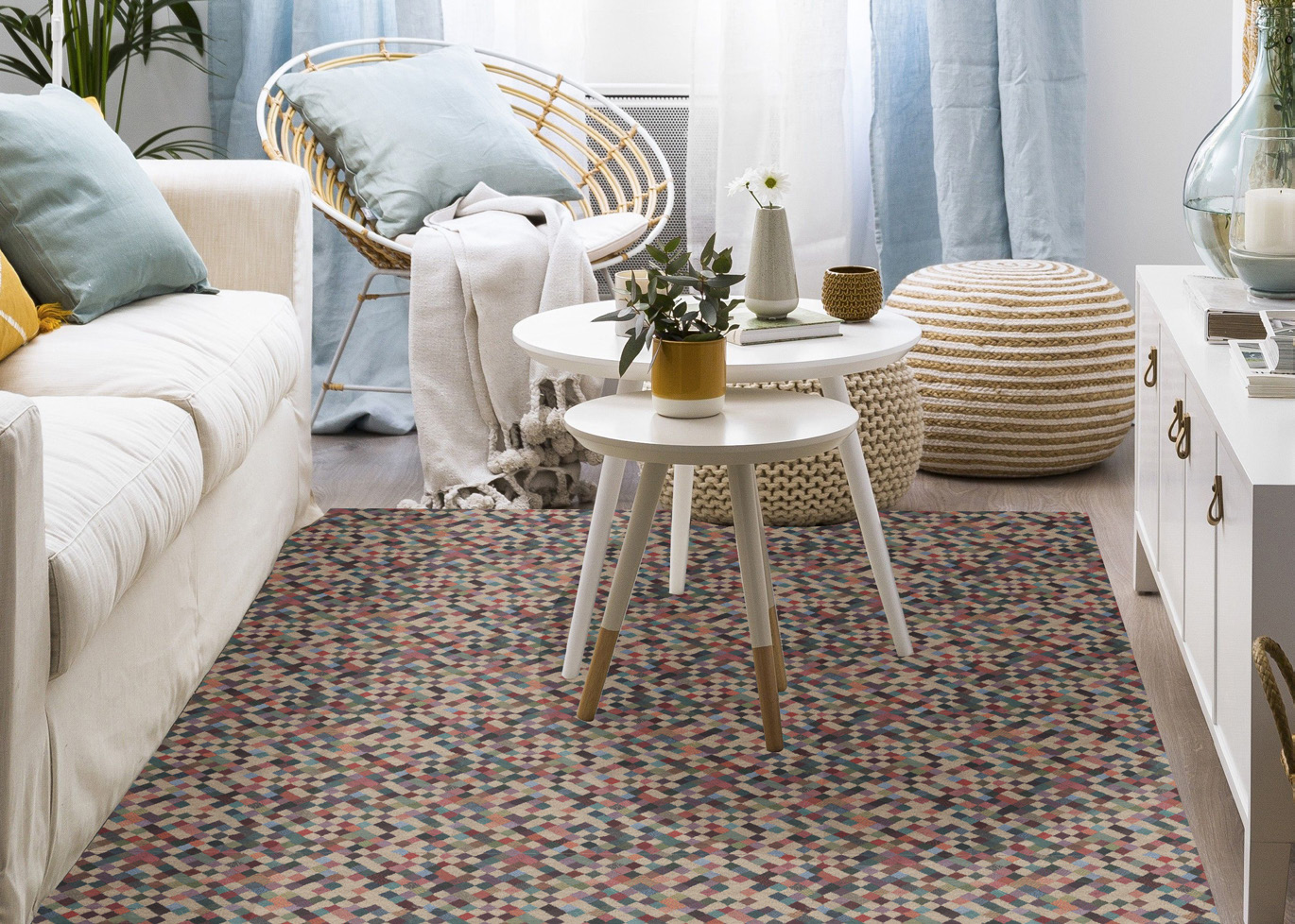 Alfombra de colores en un salón